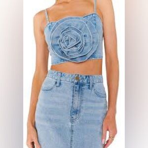 Show Me Your MuMu Blue Floral Crop Top